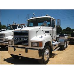 2001 MACK CH613 T/A TRUCK TRACTOR