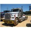 Image 1 : 1998 FREIGHTLINER TRI-AXLE TRUCK TRACTOR