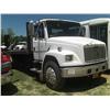 Image 1 : 2001 FREIGHTLINER FL70 S/A FLATBED