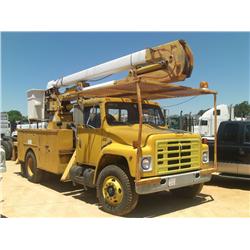 1986 IH 1754 S/A BUCKET TRUCK