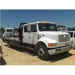 1995 INTERNATIONAL 4700 S/A FLATBED