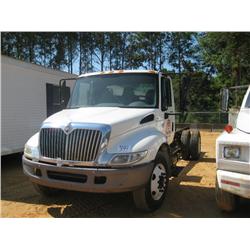 2003 INTERNATIONAL 4300 C & C CHASSIS