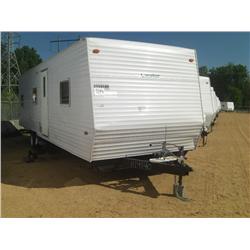 2006 GULF STREAM CAVALIER 8'X32' CAMPER TRAILER