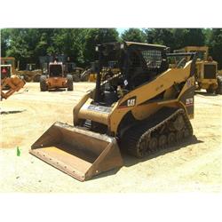 CAT 257B SKID STEER LOADER