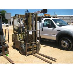 CLARK C500 FORKLIFT