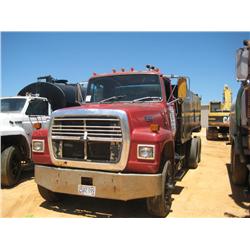 1991 FORD L8000 T/A WATER TRUCK