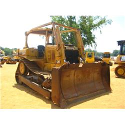 CAT D6H CRAWLER TRACTOR