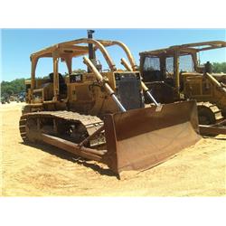 CAT D6E CRAWLER TRACTOR