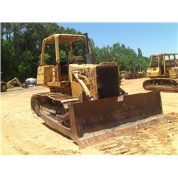 JOHN  DEERE 750 CRAWLER TRACTOR