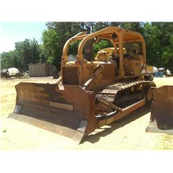 INTERNATIONAL TD-15C CRAWLER TRACTOR