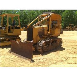 JOHN DEERE 450E CRAWLER TRACTOR