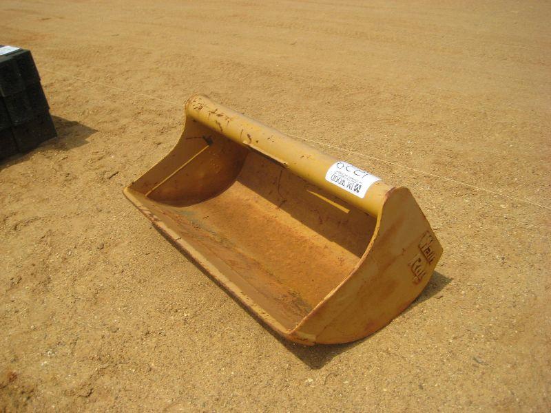 WAIN ROY 48" CLEANOUT BUCKET