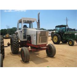 CASE 1370 FARM TRACTOR