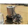 Image 1 : ELECTRIC HOT WATER PRESSURE WASHER