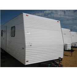 2006 LAKESIDE PARK HOMES  CAMPER TRAILER