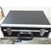 Image 2 : MALLETTE D'ACCESSOIRE POUR DÉTECTEUR DE GAZ HONEYWELL