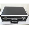 Image 2 : MALLETTE D'ACCESSOIRE POUR DÉTECTEUR DE GAZ HONEYWELL