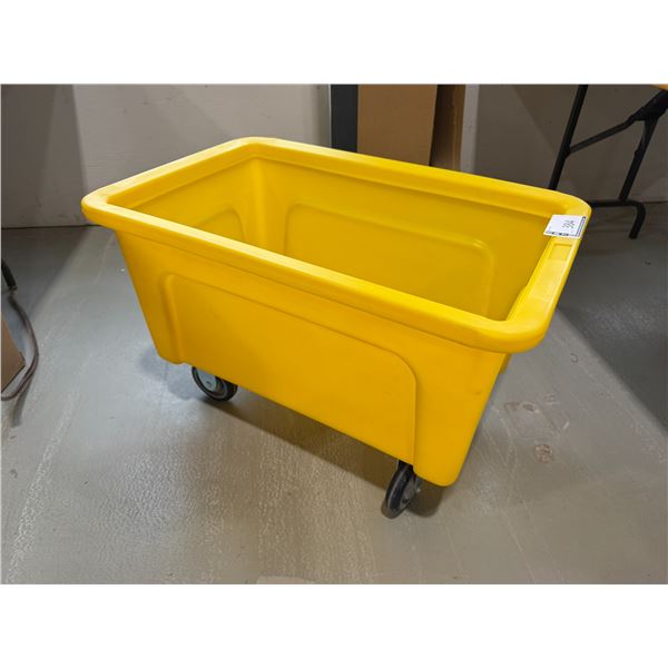 BAC MOBILE WESCO 32"x21"X16"