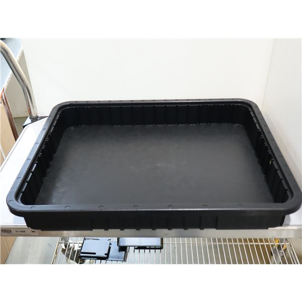BAC EN PLASTIQUE DIVISABLE 22-1/2"x17-1/2"