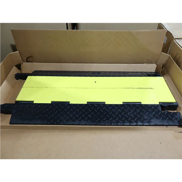 PASSE CABLE  YELLOW JACKET 36"