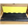 Image 2 : PASSE CABLE  YELLOW JACKET 36"