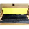 Image 2 : PASSE CABLE  YELLOW JACKET 36"