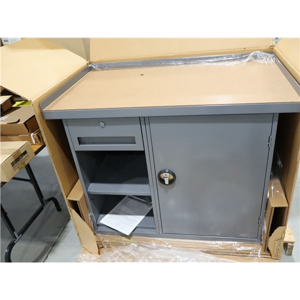 ÉTABLI MOBILE / CABINET DE TRAVAIL  MOD. MB-2-2542-MGY