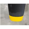Image 1 : TAPIS ULTRATRED ARMORCOTE SDQ131, 4 PI × 8 PI × 3/8 PO, NOIR AVEC BANDES JAUNES.