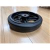 Image 3 : ROUE 12 X 2.5 PO EN CAOUTCHOUC MOULÉ AVEC MOYEU À ROULEMENT 1 PO
