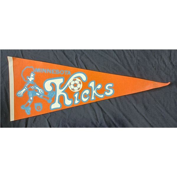 Minnesota Kicks - NASL Soccer League 30" Pennant
