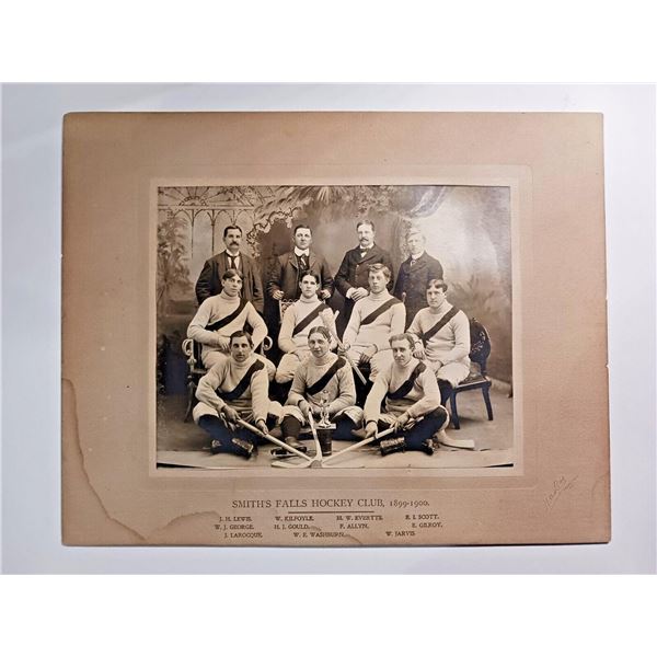 1899-1900 Smith's Fall Hockey Club Photo