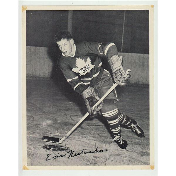 1945-54 Quaker Oats Eric Nesterenko 8 x 10 Photo