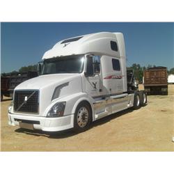 2008 VOLVO 780 T/A TRUCK TRACTOR,