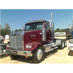 2003 WESTERN STAR T/A TRUCK TRACTOR,