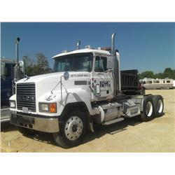 2000 MACK CH613 T/A TRUCK TRACTOR,