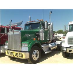 1996 KENWORTH W900B T/A TRUCK TRACTOR,