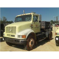 1998 INTERNATIONAL 8100 S/A TRUCK TRACTOR,