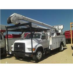 1996 FORD F800  S/A BUCKET TRUCK,