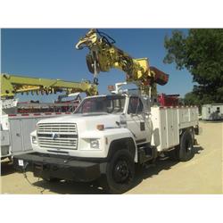 1992 FORD F800 S/A DIGGER DERRICK,