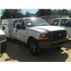 2000 FORD F550 S/A SERVICE TRUCK,