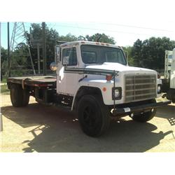 1980 INTERNATIONAL S/A FLATBED,