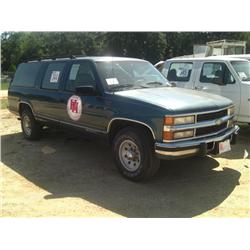 1994 CHEVROLET SILVERADO 2500 4 DOOR SUV,