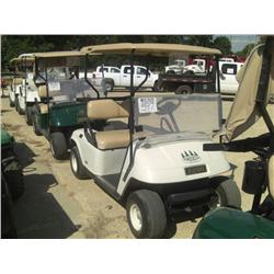 E-Z-GO ELEC GOLF CAR W/CHARGER, WINDSHIELD,