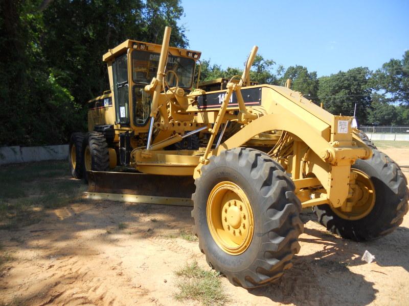 CAT 140H MOTOR GRADER