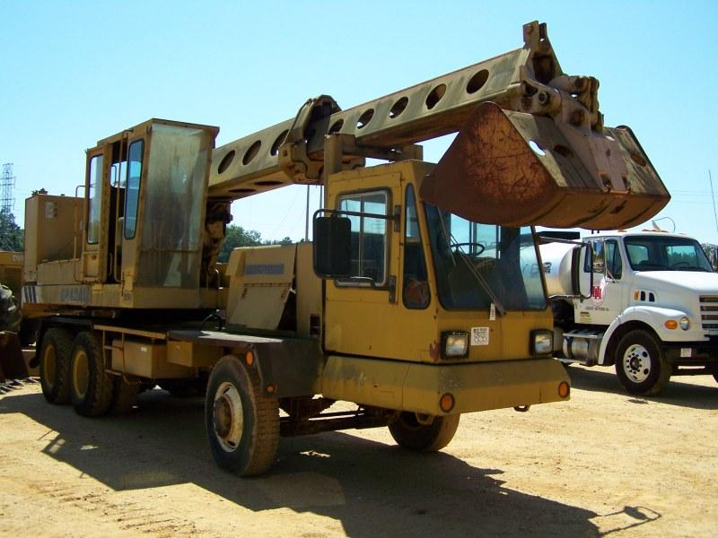 GRADALL G660 MOBILE HYDRAULIC EXCAVATOR,