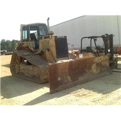 CAT D6M LGP CRAWLER TRACTOR,
