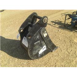 CAT 12" HOE BUCKET, FITS CAT 420D LOADER BACKHOE