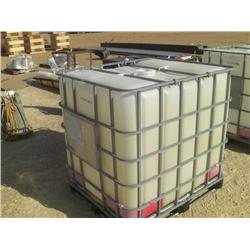 250 GALLON PLASTIC TANK