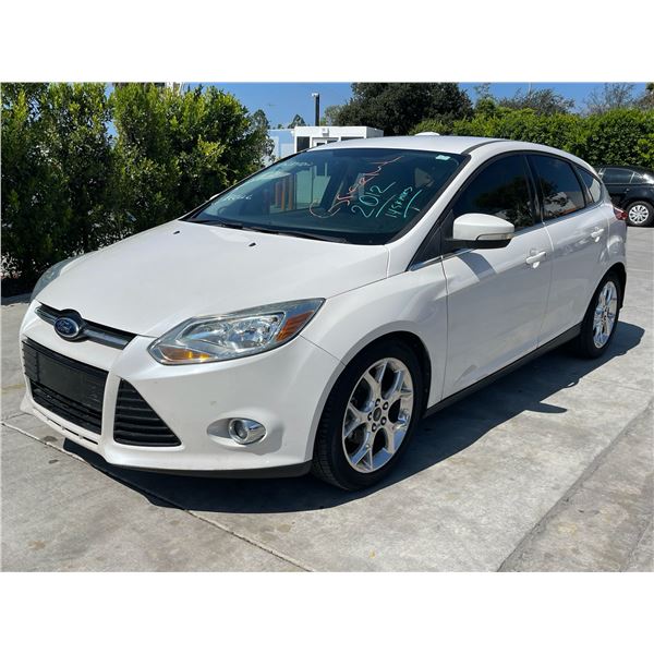 FORD  FOCUS 2012 O/S T-DON