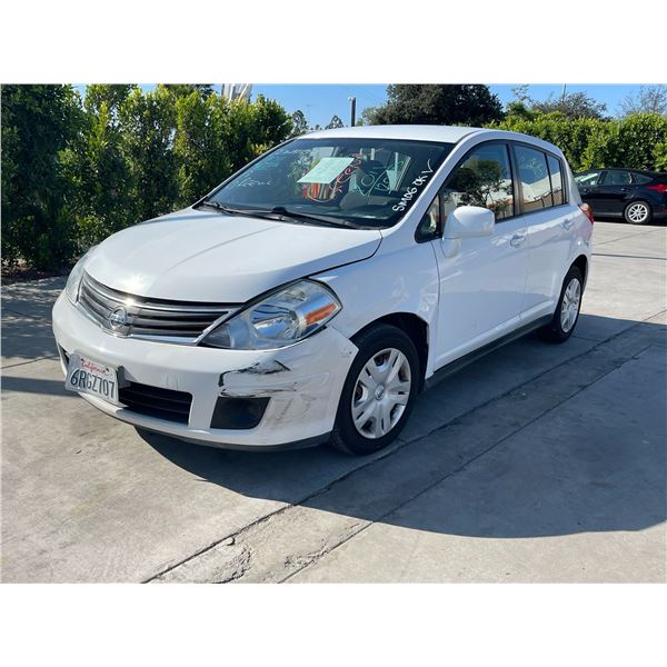 NISS VERSA 2011 T-DON - SMOG